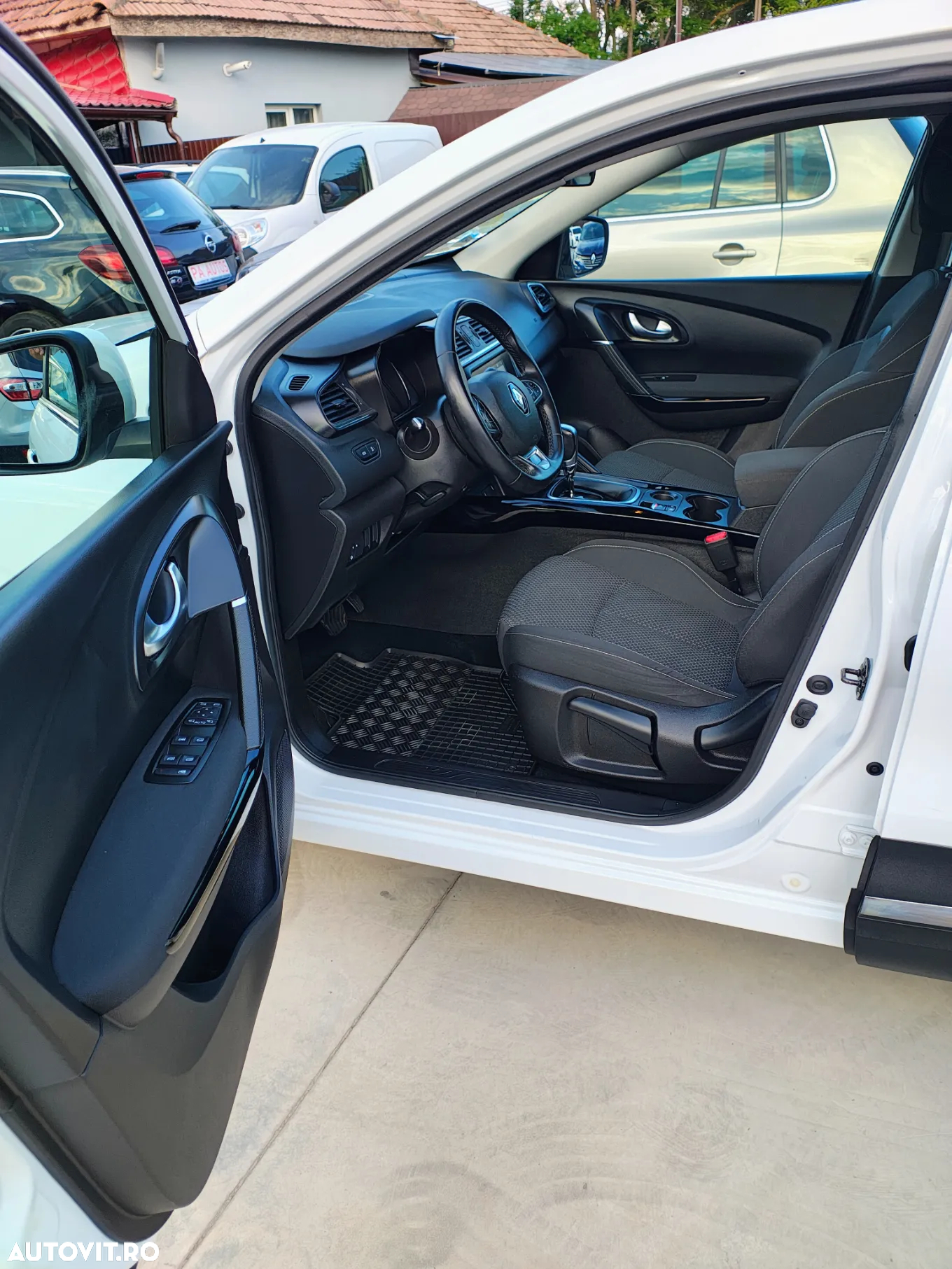 Renault Kadjar BLUE dCi 115 EDC BUSINESS EDITION - 12