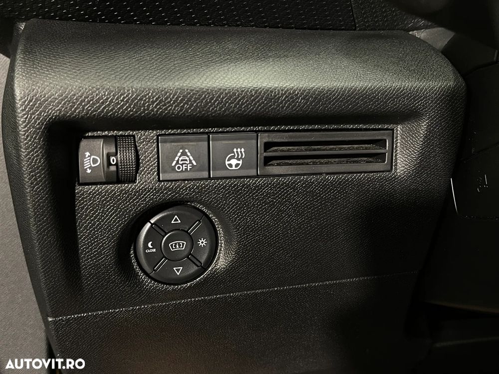 Citroën C4 1.5 BlueHDi S&S EAT8 Shine - 24