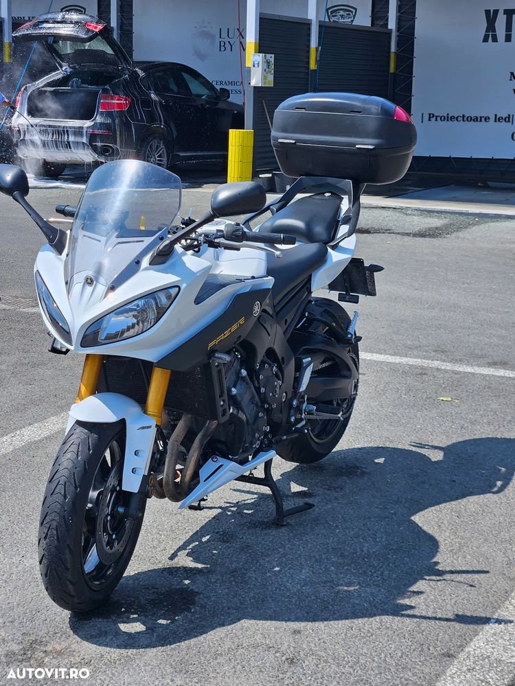 Yamaha FZ-8 Fazer - 7