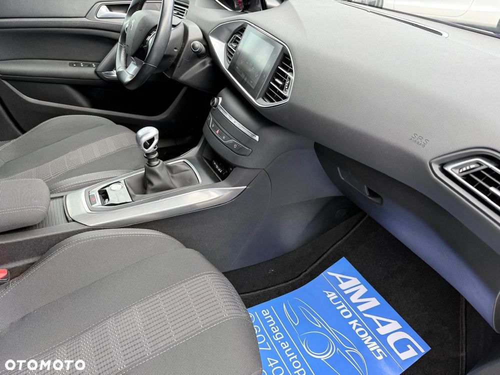 Peugeot 308 BlueHDi 130 Stop & Start Allure - 15