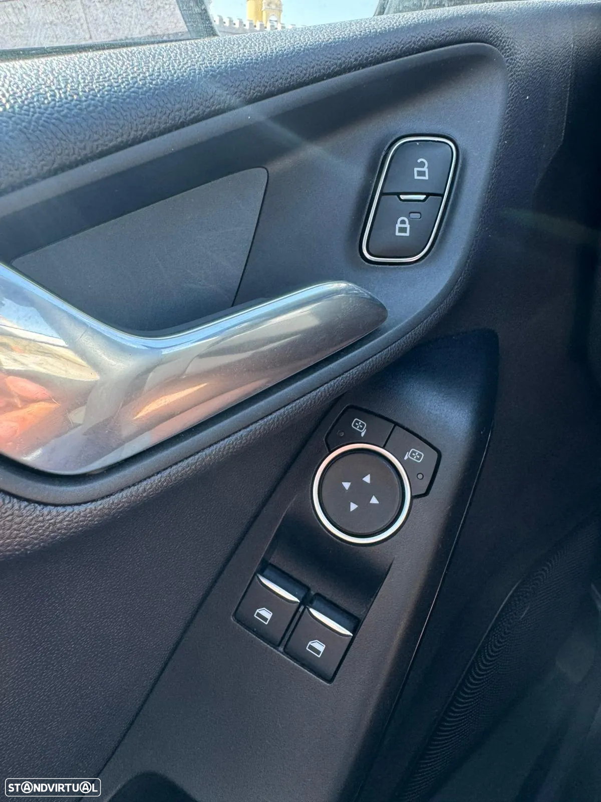 Ford Fiesta - 12