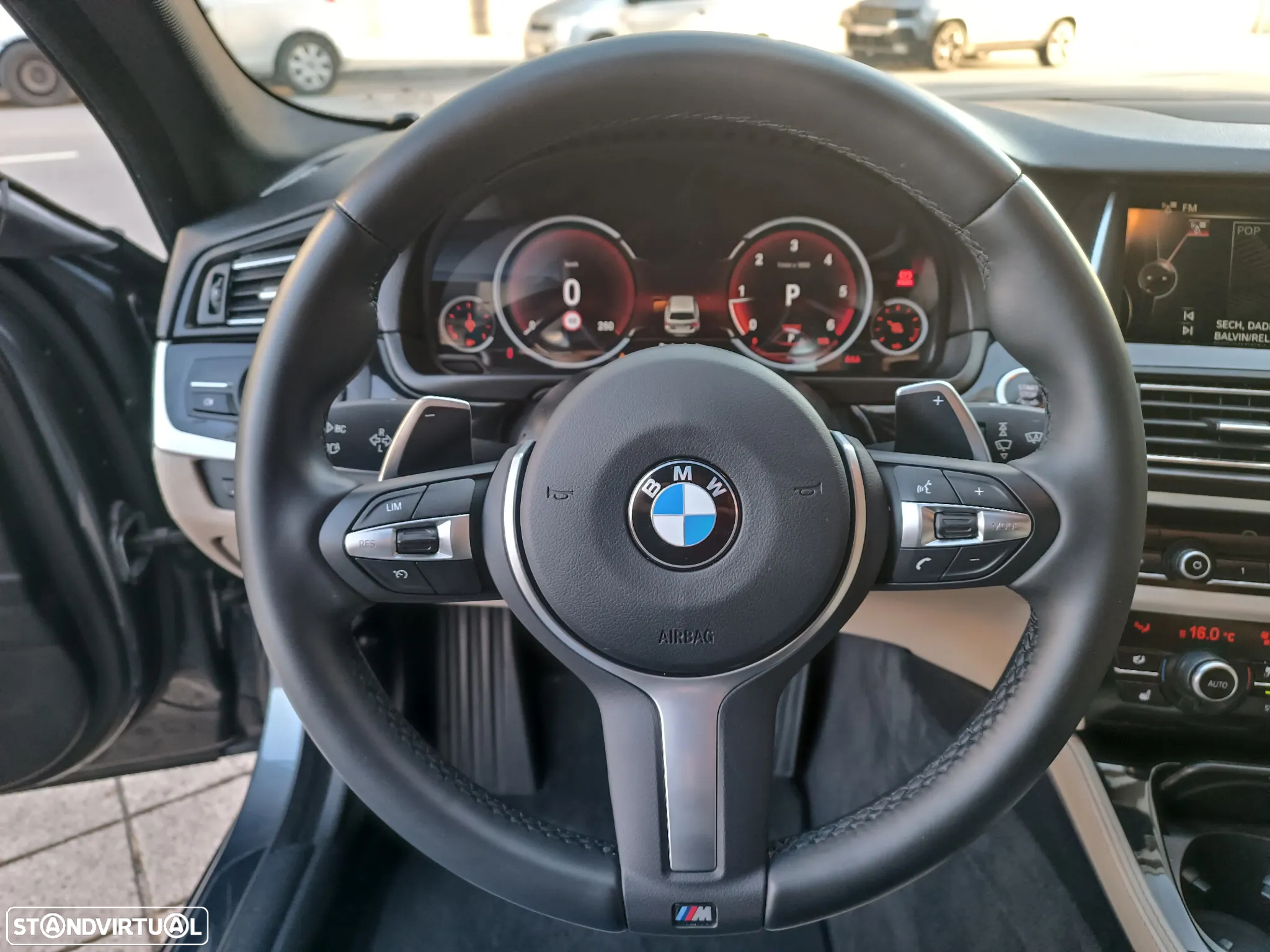 BMW 525 d Touring Aut. Luxury Line - 14