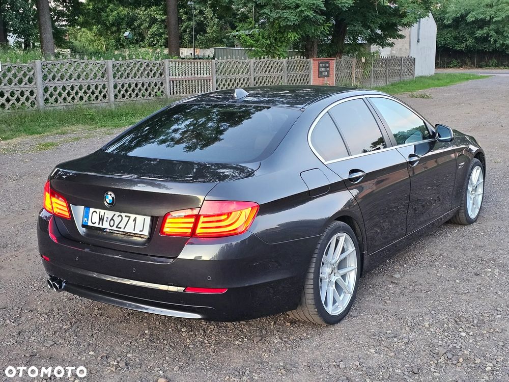 BMW Seria 5 530d Luxury Line - 14