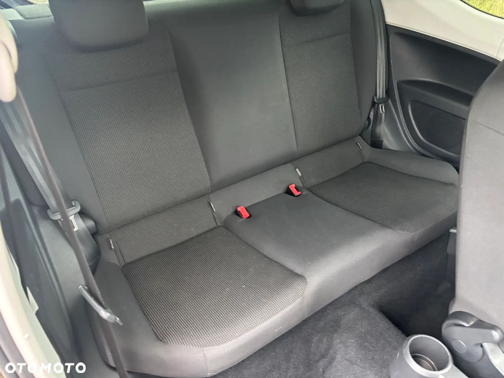 Volkswagen up! black - 9