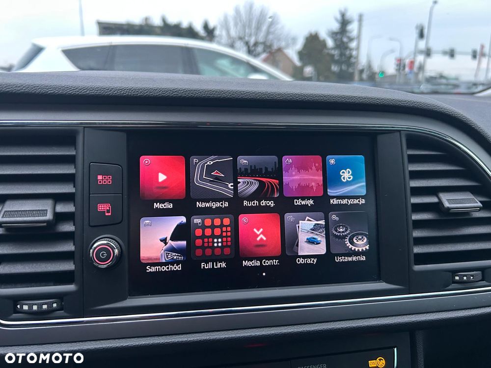 Seat Leon 2.0 TDI DPF Start&Stop DSG XCELLENCE - 30