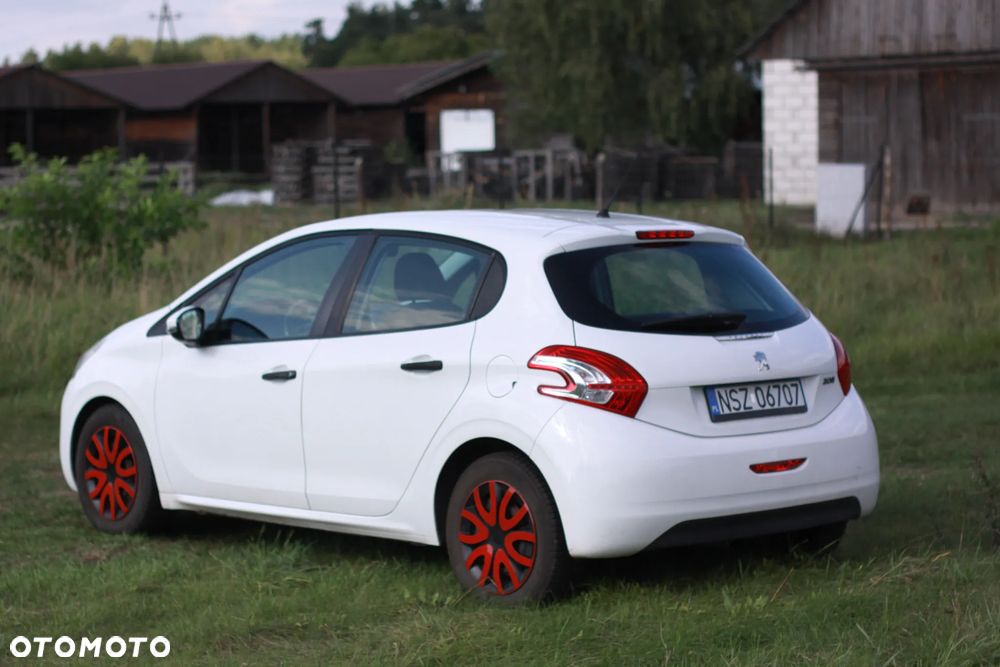 Peugeot 208 1.4 HDi Access - 4