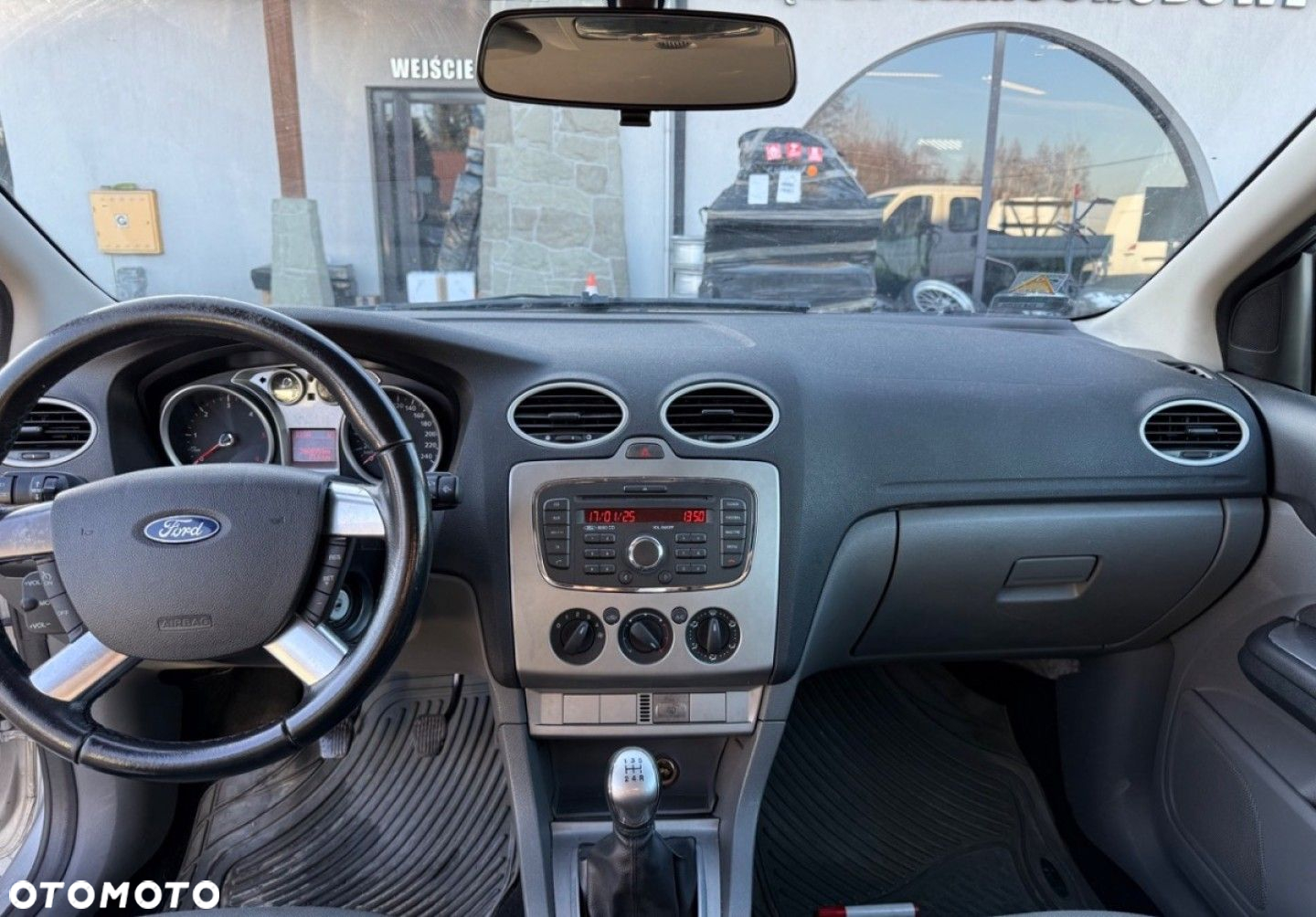 Ford Focus - 8