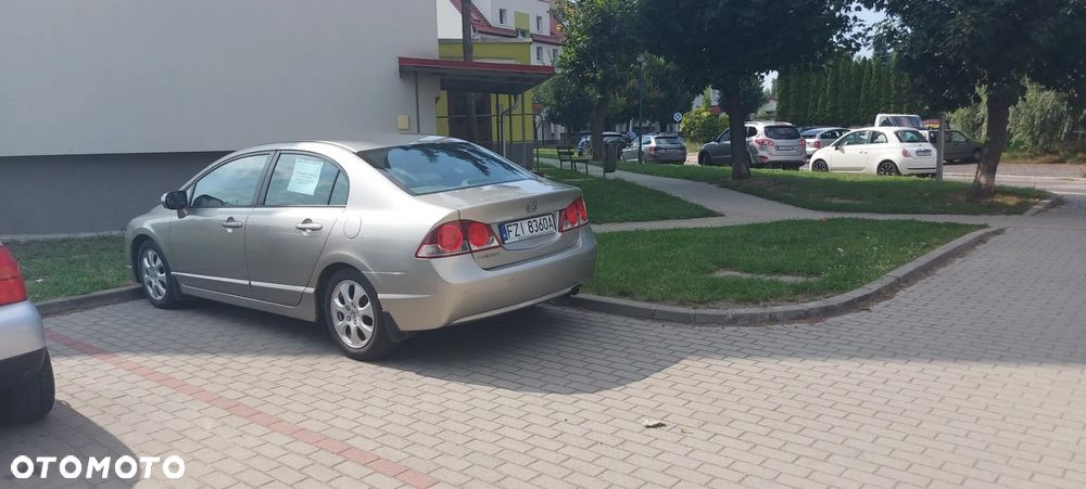 Honda Civic 1.8i-VTEC Comfort - 12