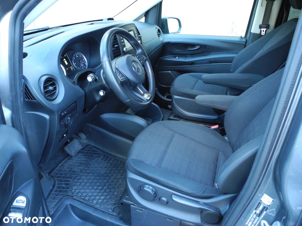 Mercedes-Benz VITO - 11
