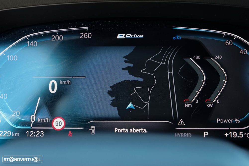 BMW 320 e Corporate Edition Auto - 30