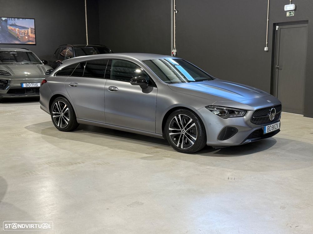 Mercedes-Benz CLA 200 Shooting Brake Progressive Aut. - 4