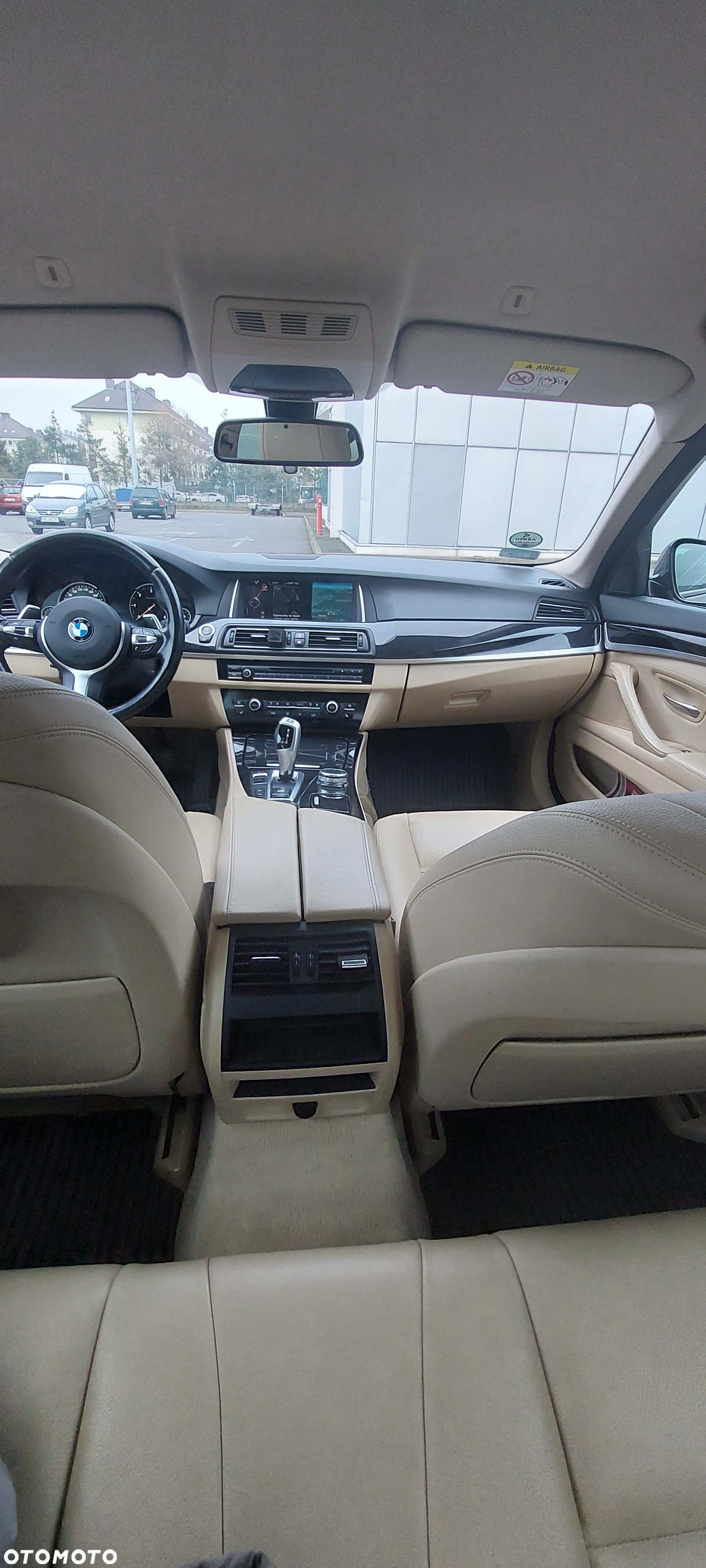 BMW Seria 5 520d xDrive - 6