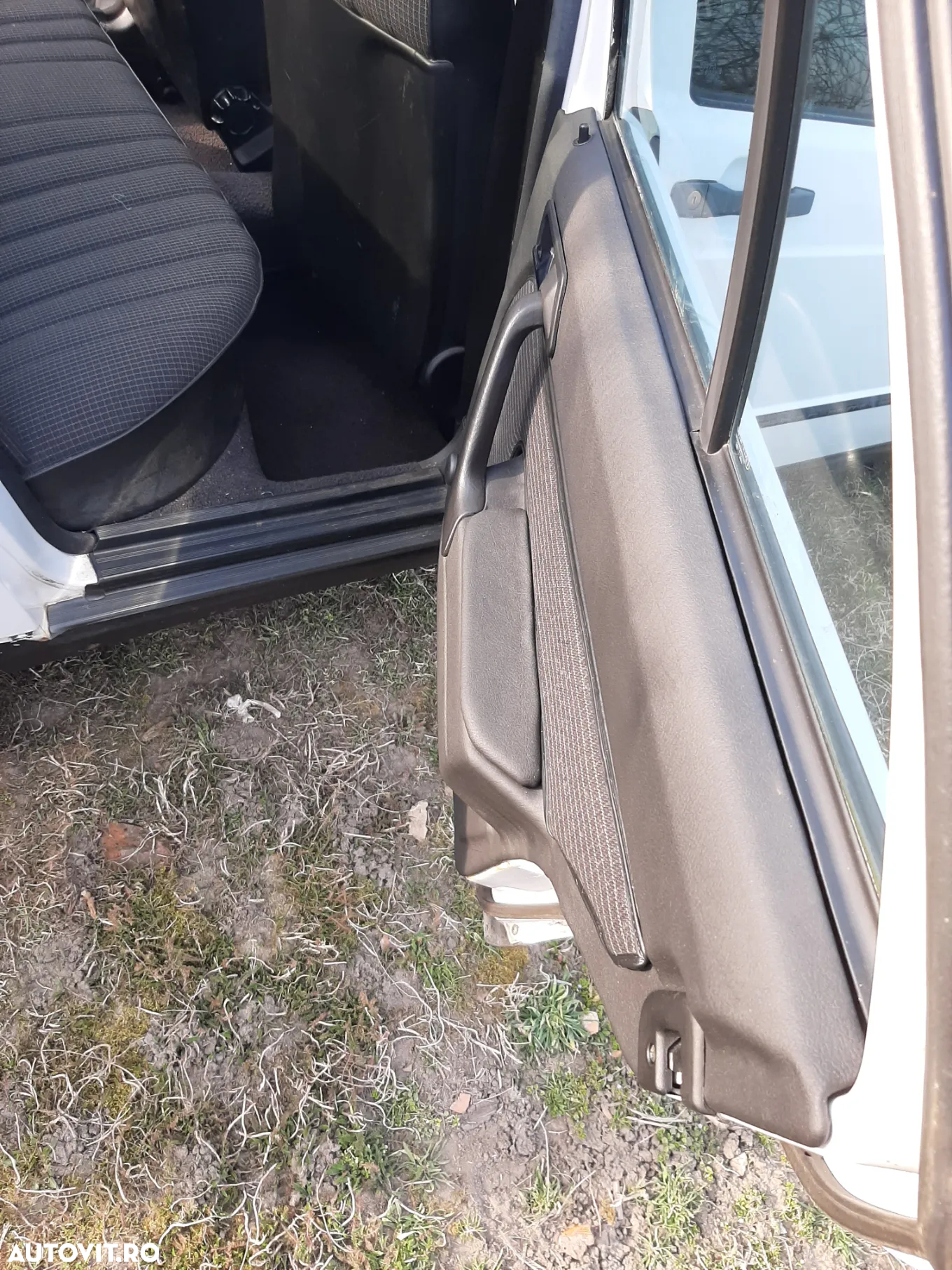 Mercedes-Benz W201 - 10