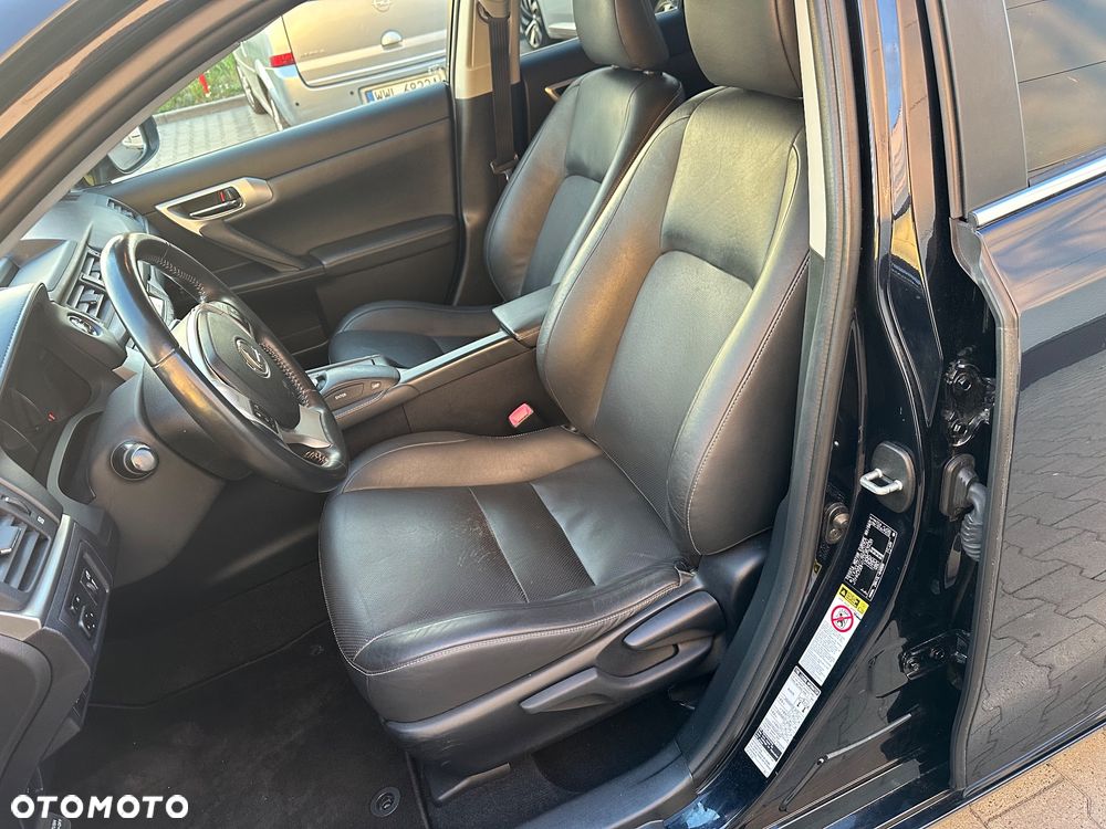 Lexus CT 200h Prestige - 6