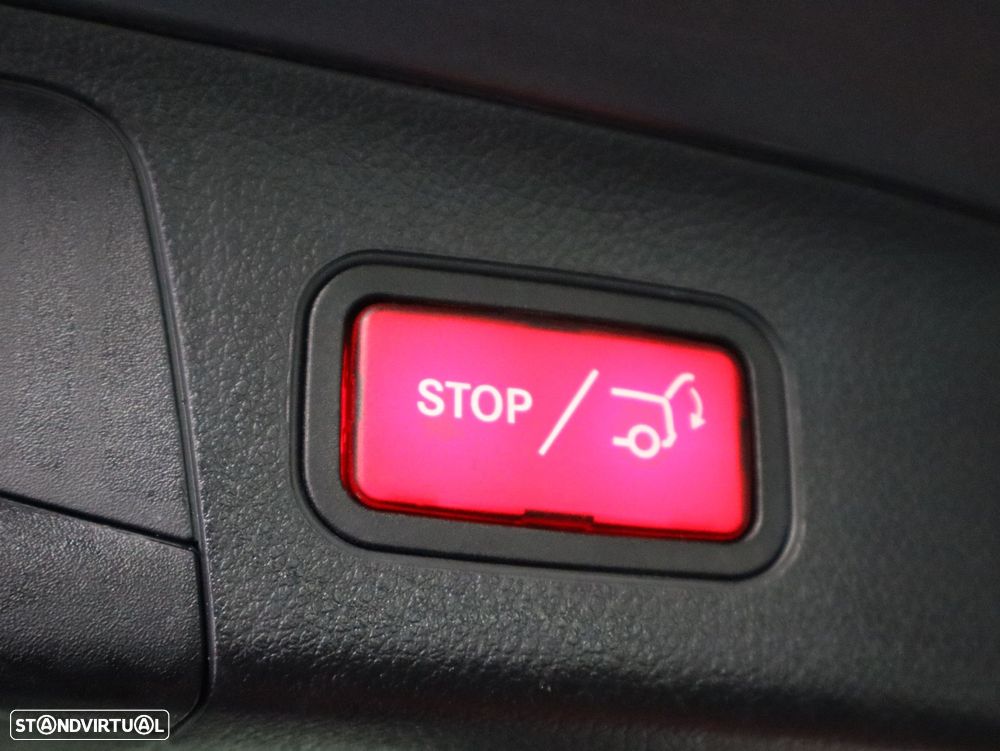 Mercedes-Benz GLA 250 e Style - 22