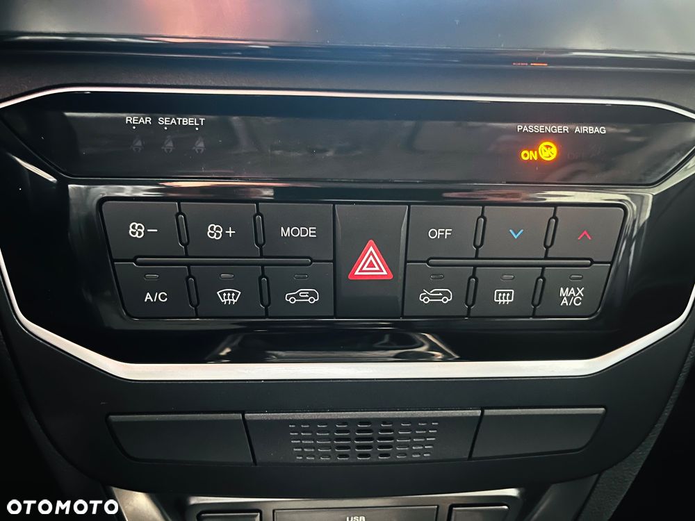 SsangYong/KGM Tivoli - 16