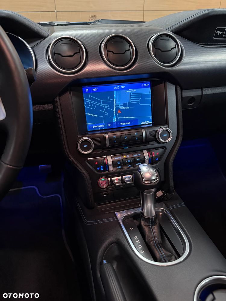 Ford Mustang 5.0 V8 GT - 11