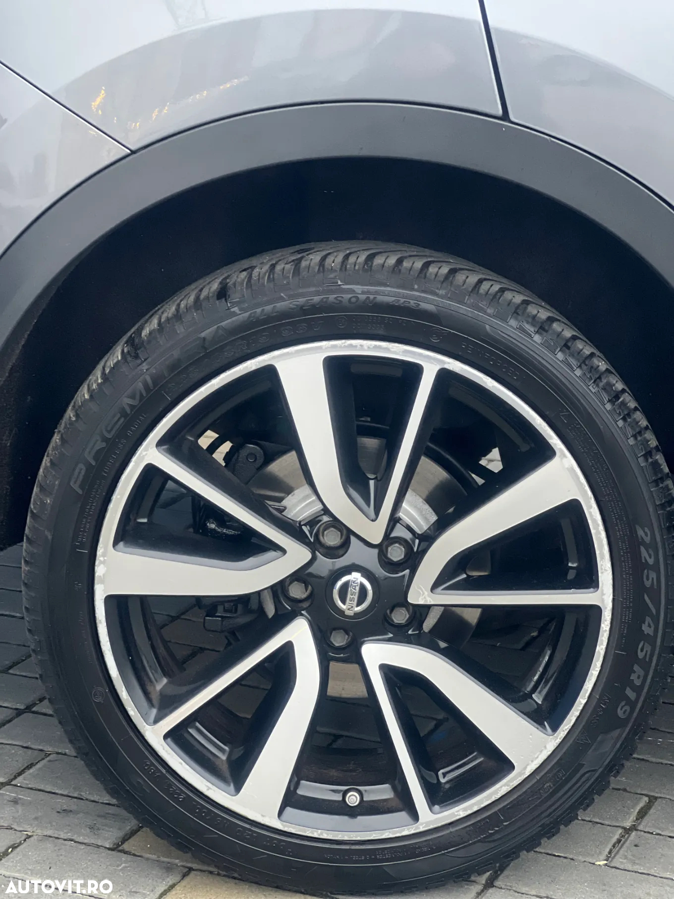Nissan Qashqai 1.6 DCI Start/Stop X-TRONIC Tekna - 11