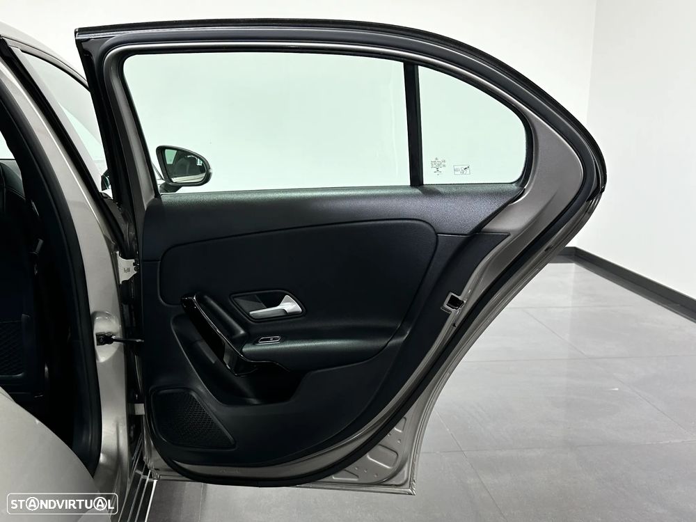 Mercedes-Benz A 180 d Progressive Aut. - 43