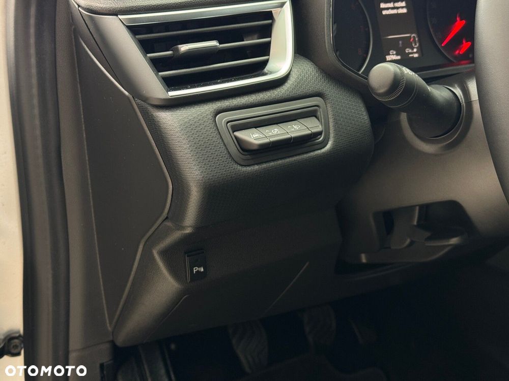 Renault Clio 1.0 TCe Equilibre - 21