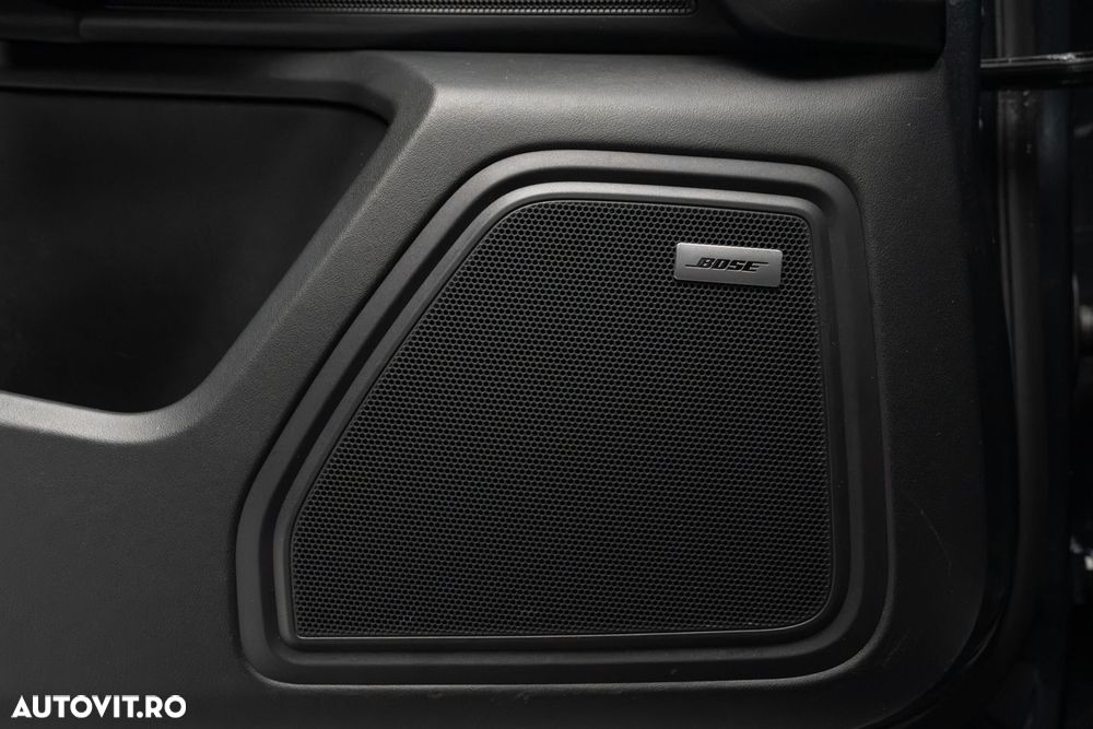 Porsche Macan - 11