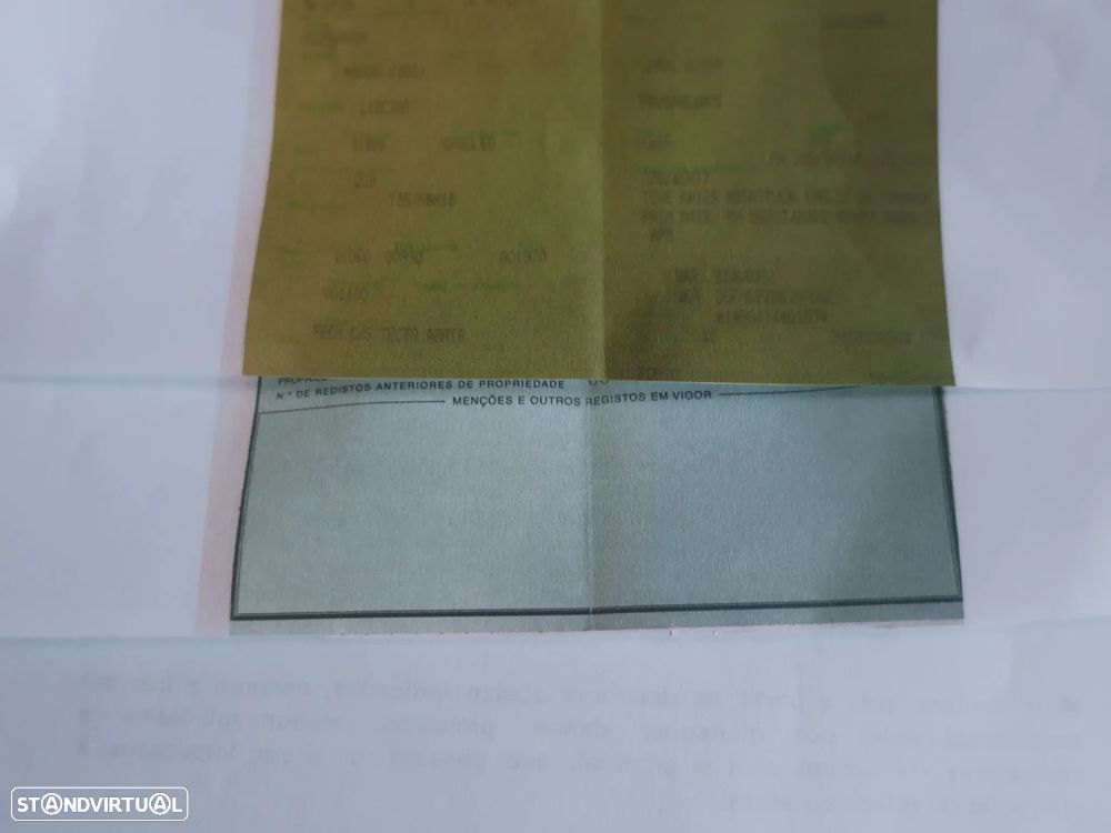 VW Passat 1.9 TDi Confortline - 24