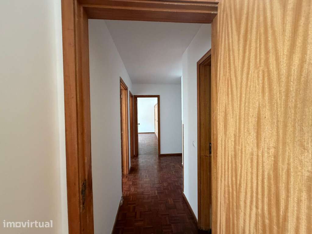 Apartamento T4 com garagem , Quinta D.João, Coimbra - Grande imagem: 5/21