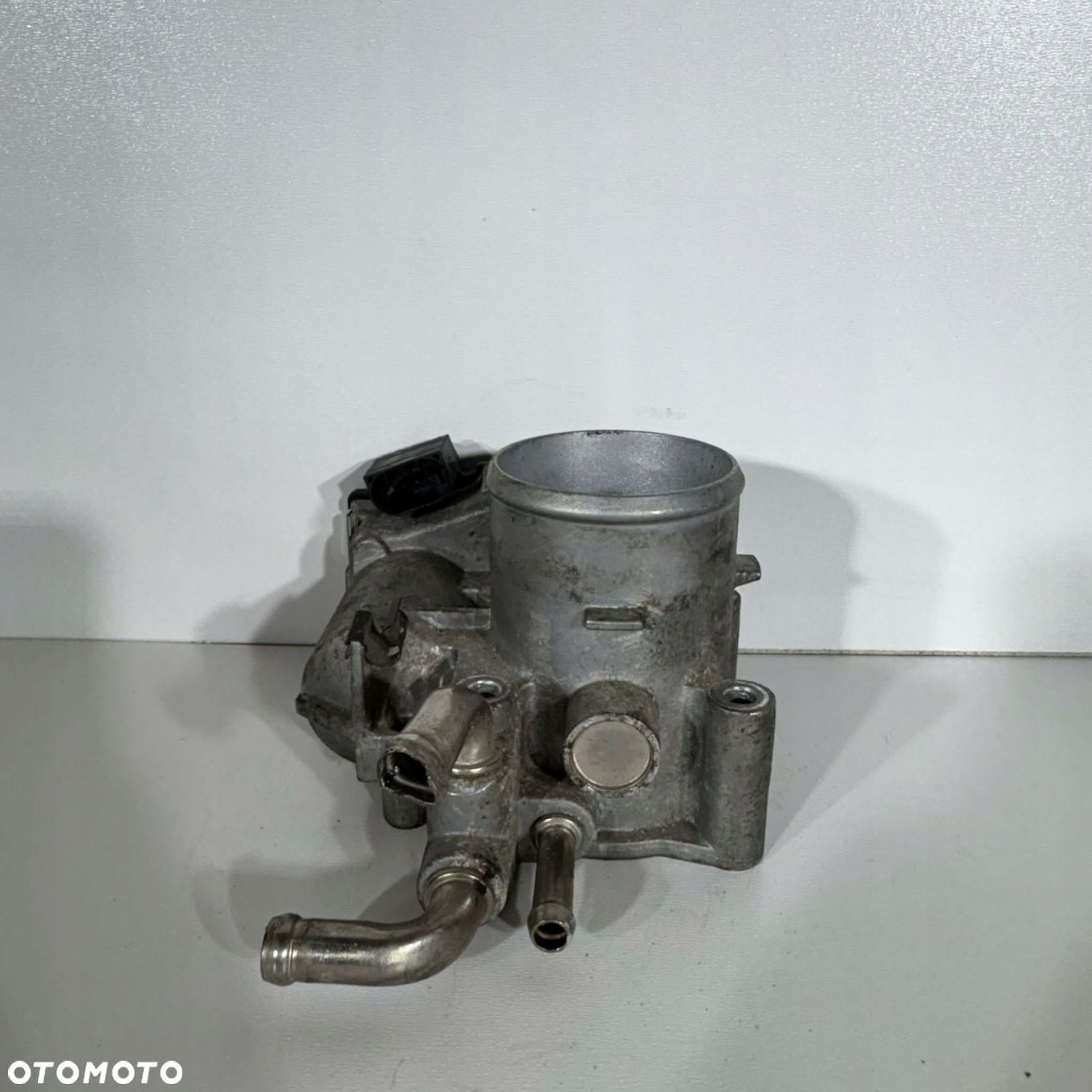 PRZEPUSTNICA HYUNDAI I10 1.2 16V G4LA 35100-04700 DARMOWA DOSTAWA - 1