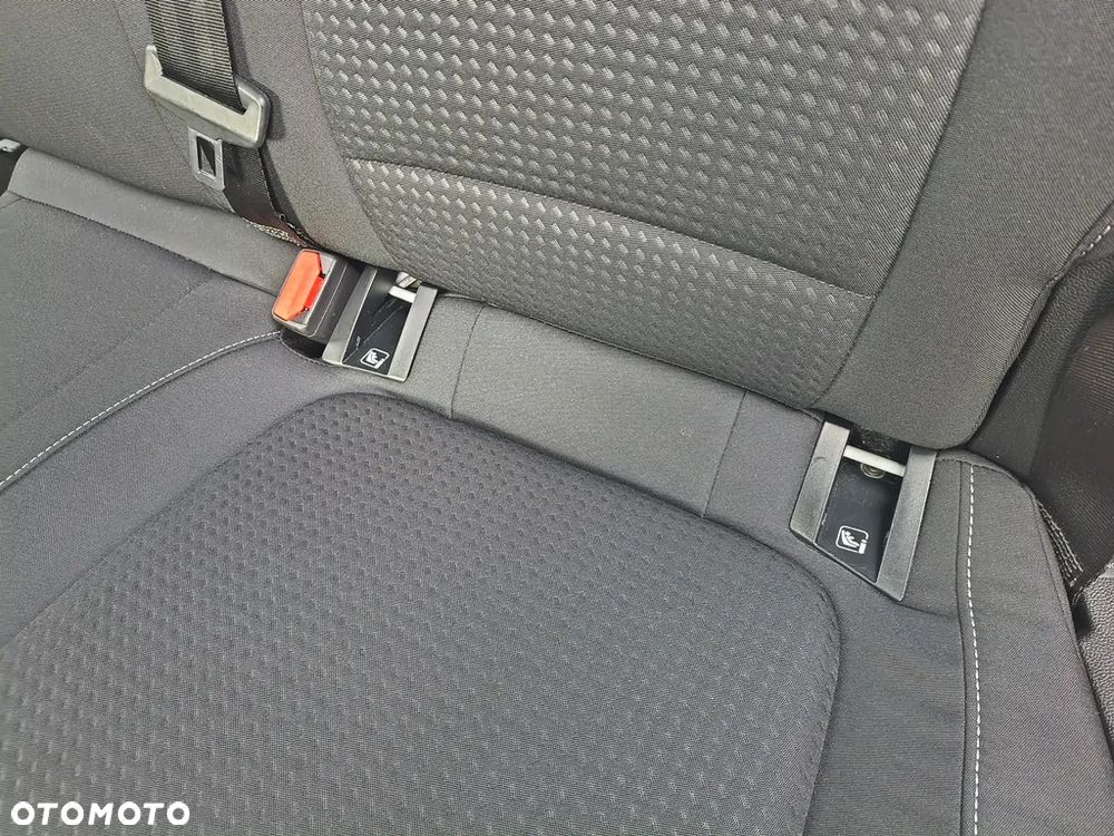Ford Focus 1.5 EcoBlue Start-Stopp-System COOL&CONNECT - 40