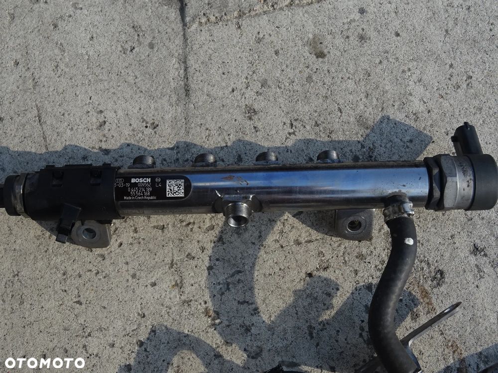 LISTWA WTRYSKOWA 2,0 CDTI A20DTR OPEL INSIGNIA ASTRA J ZAFIRA C - 1