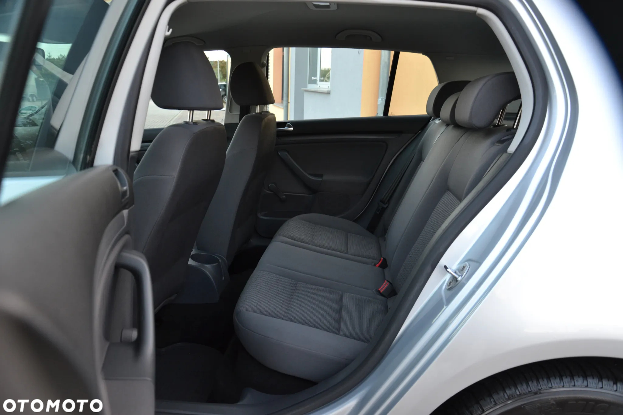 Volkswagen Golf 1.4 Comfortline - 24