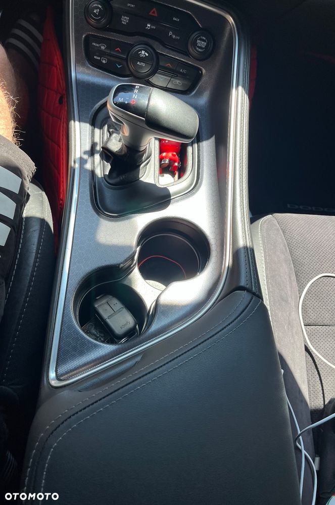 Dodge Challenger Automatik 392 Hemi Scat Pack Shaker - 16