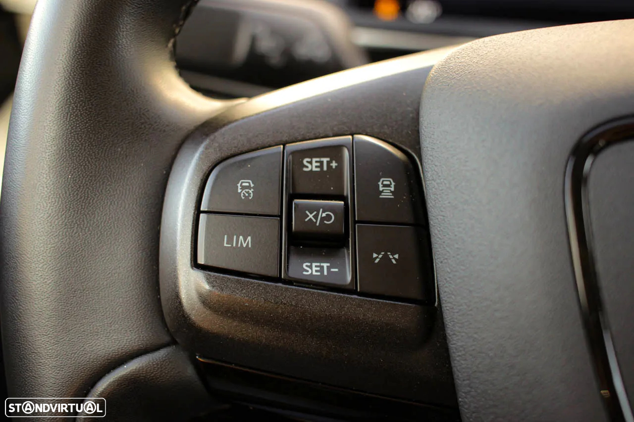 Ford Mustang Mach-E 98.7 kWh Premium - 18