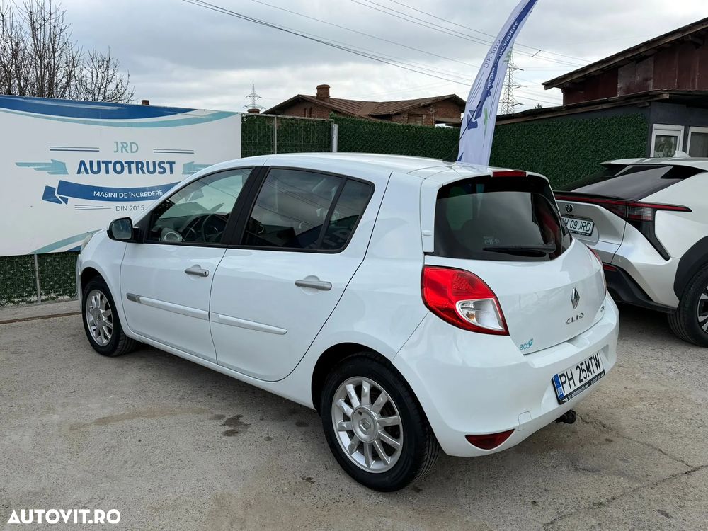 Renault Clio III 1.5dCi Team - 3