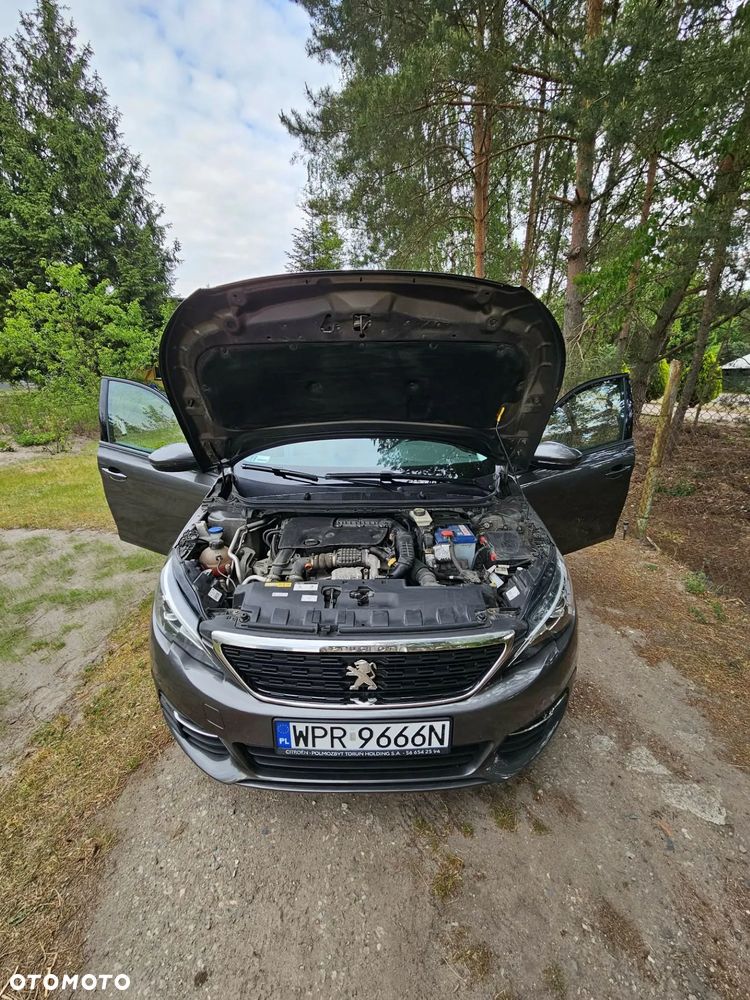 Peugeot 308 - 4