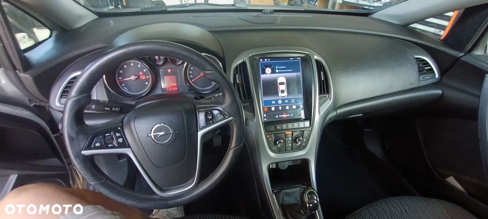 Opel Astra 1.4 Selection - 24
