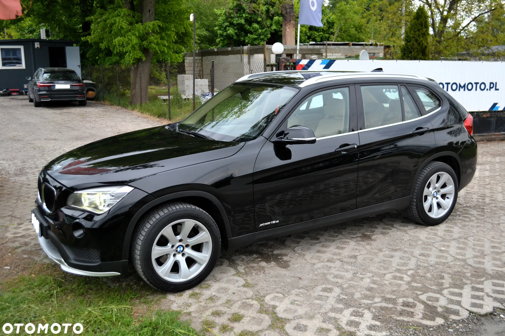 BMW X1 xDrive18d Sport Line - 17