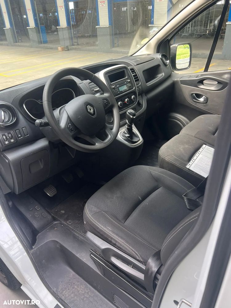 Renault TRAFIC - 4