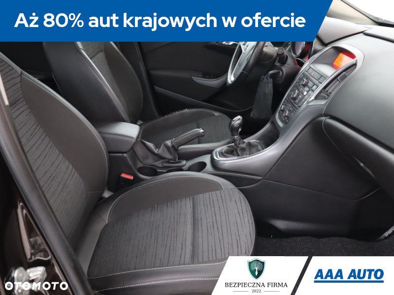 Opel Astra - 11