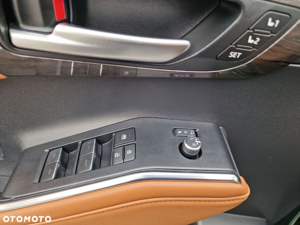 Toyota Highlander - 15