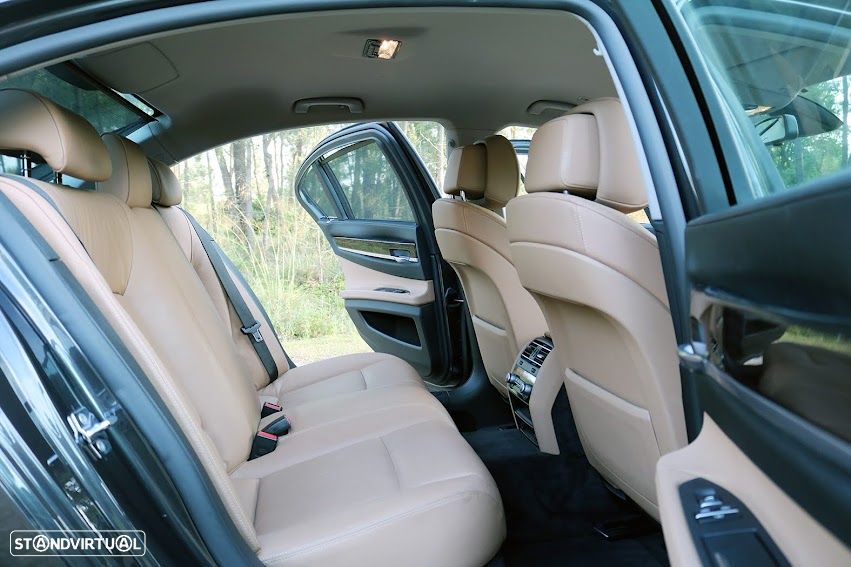 BMW 730 d - 22
