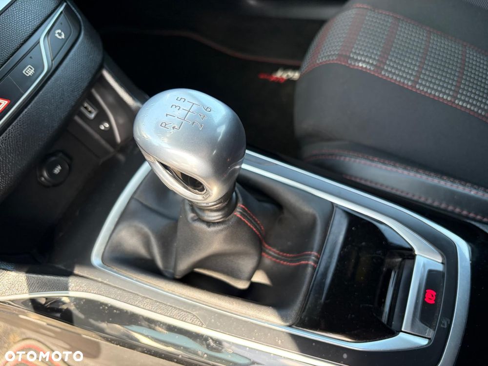 Peugeot 308 BlueHDi 120 Stop & Start GT-Line Edition - 29