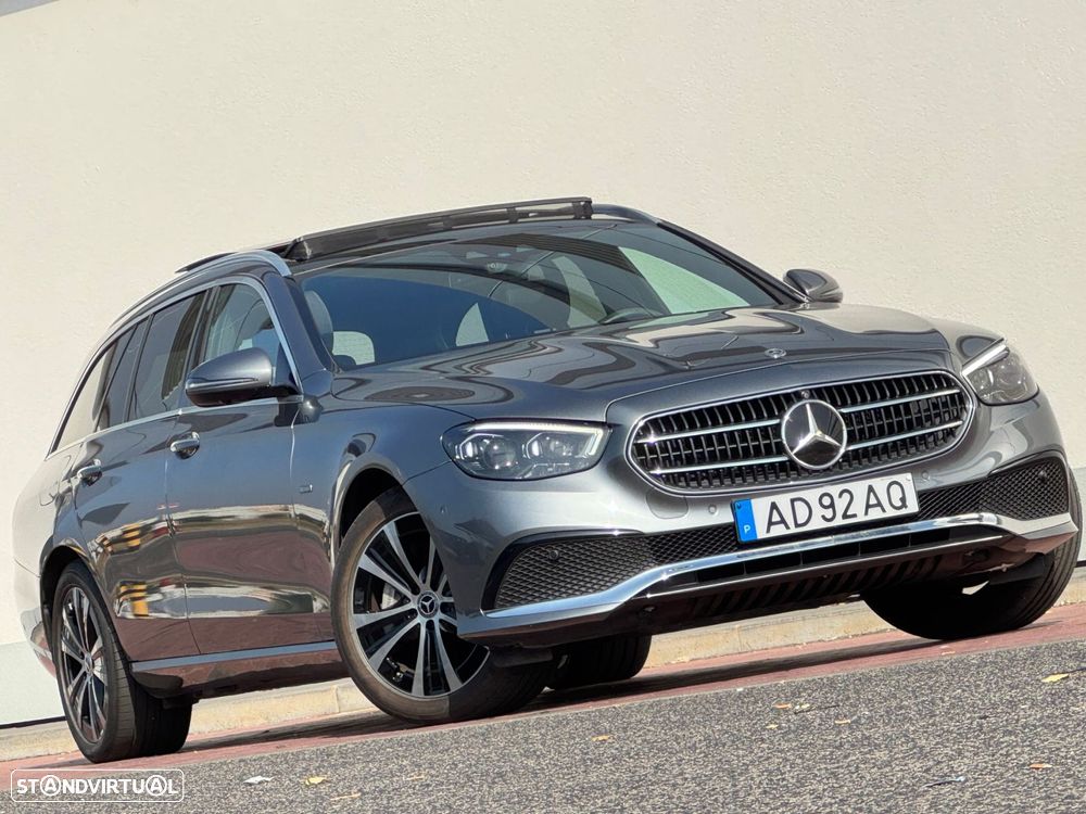 Mercedes-Benz E 300 de Avantgarde 4Matic - 1