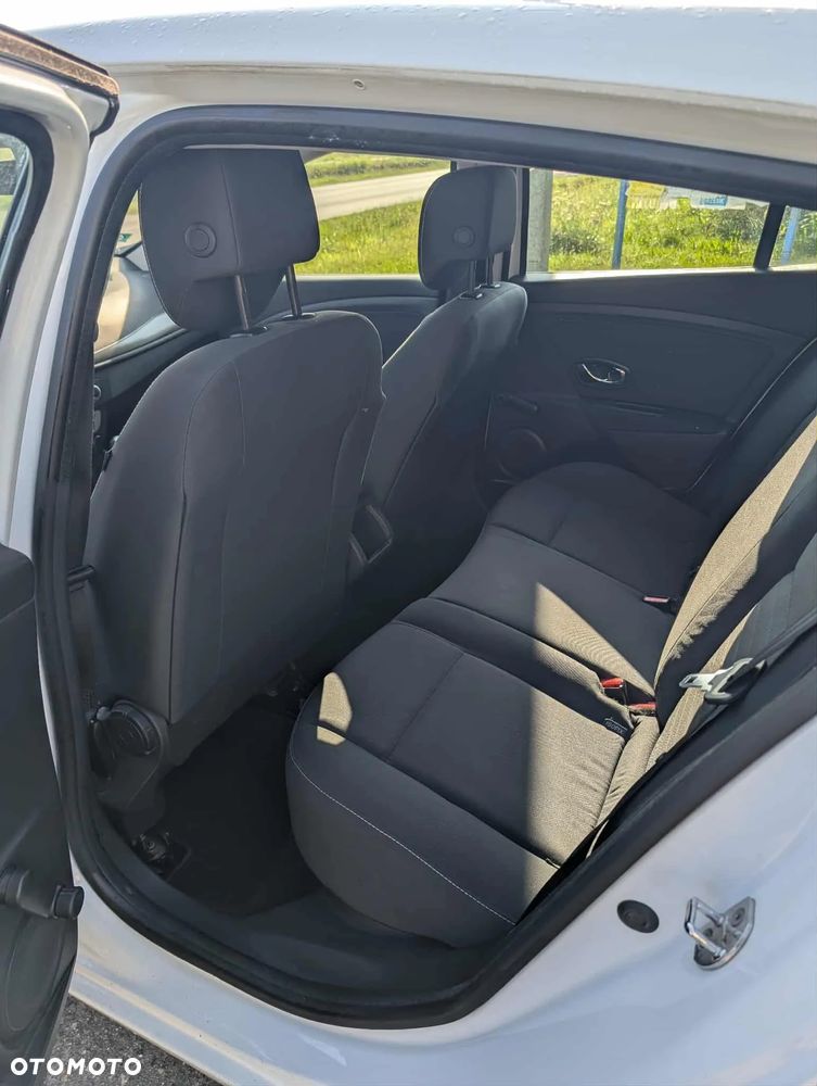 Renault Megane 1.5 Blue dCi Life - 6