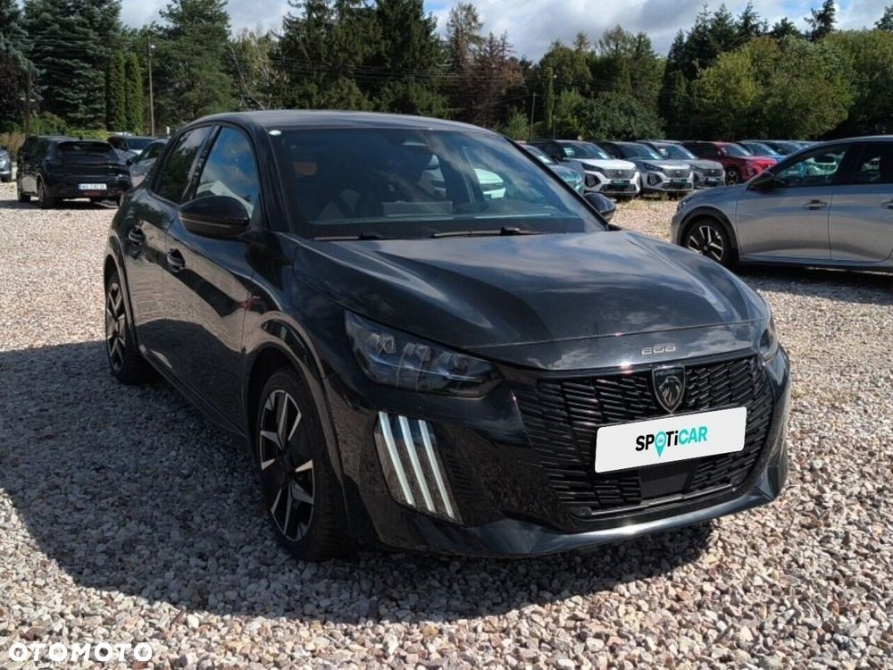 Peugeot 208 - 3