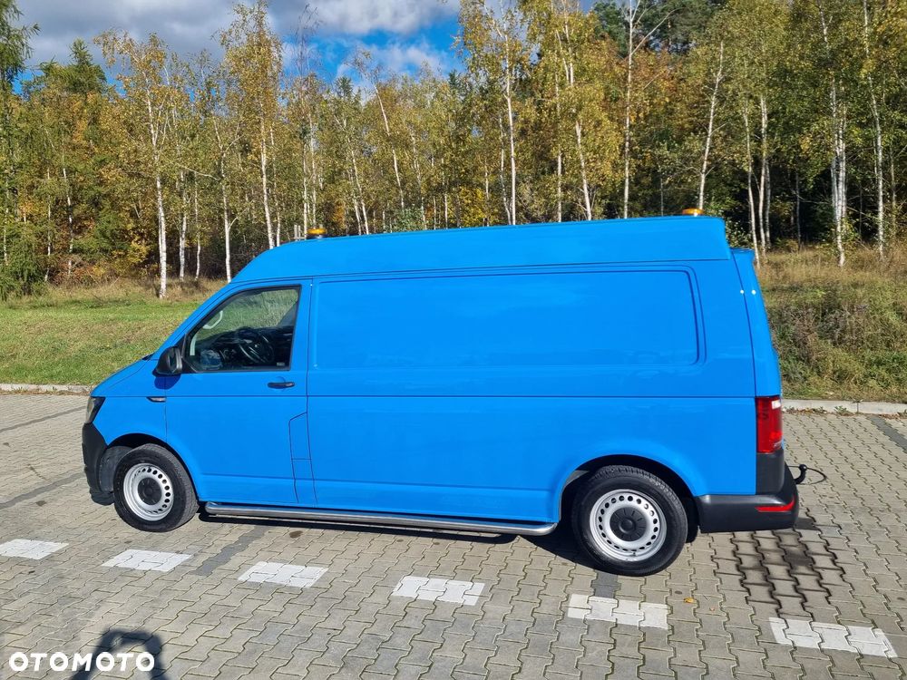 Volkswagen Transporter - 4