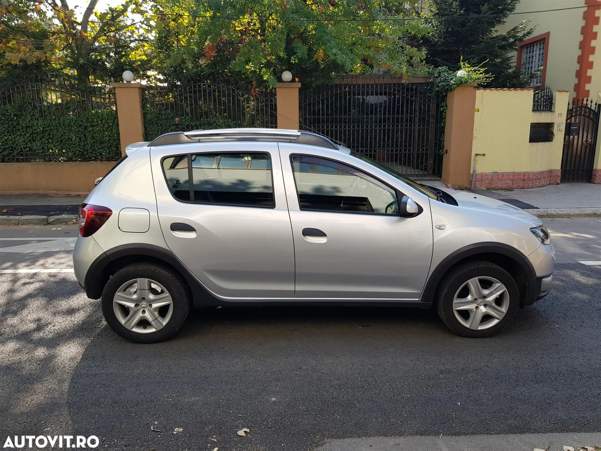 Dacia Sandero Stepway dCi 90 Prestige - 2