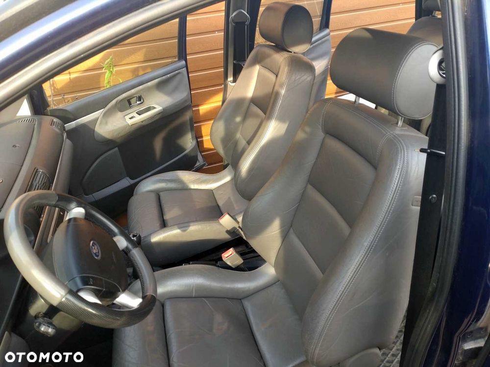 Ford Galaxy - 10