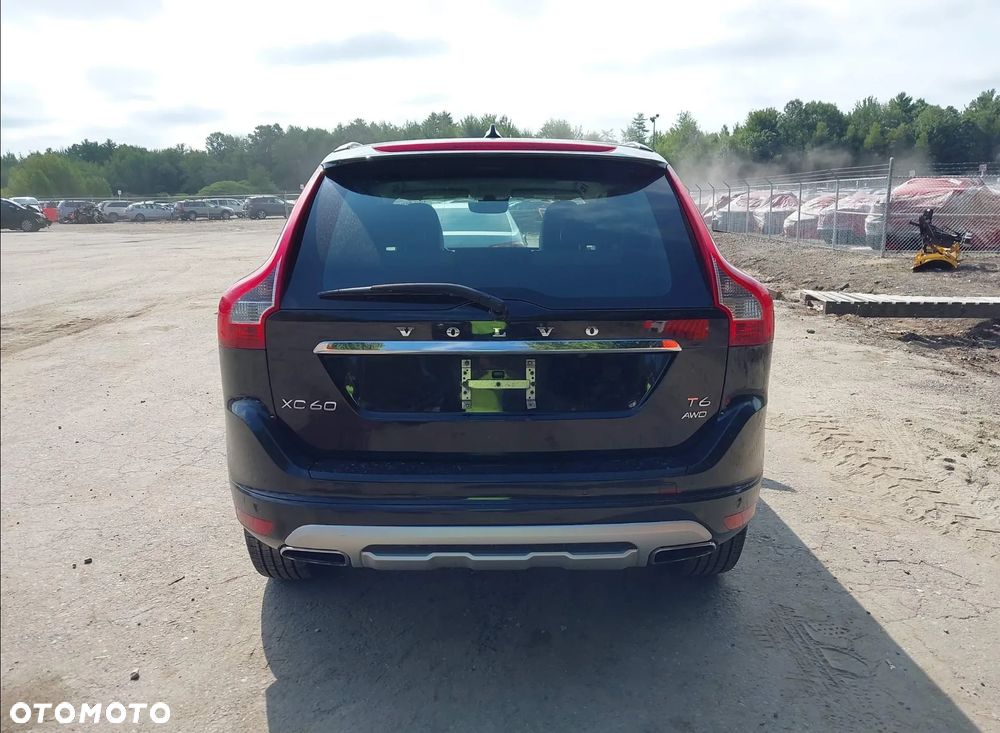 Volvo XC 60 - 4