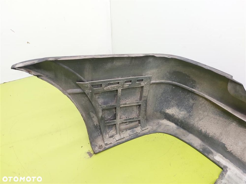 Zderzak tylny tył Opel Astra II G 1998-2009 5 DRZWI SEDAN Czarny Z83L - 7